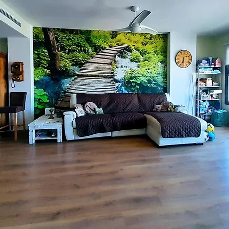 Apartmán Duplex A Pocos Minutos De La Playa , 2 Terrazas, 4 Hab , 3 Banos *