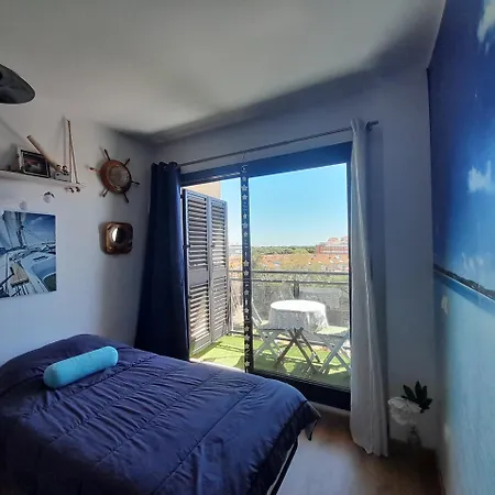 Apartmán Duplex A Pocos Minutos De La Playa , 2 Terrazas, 4 Hab , 3 Banos