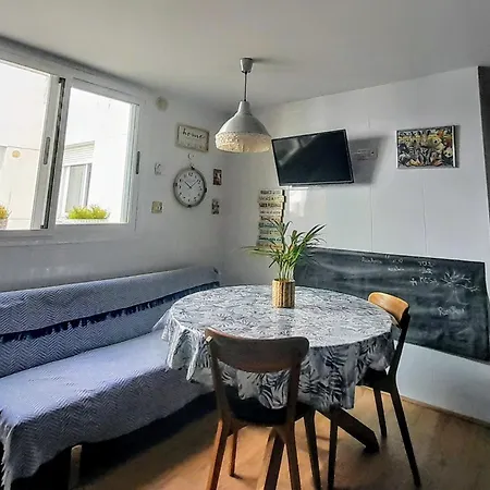 Apartmán Duplex A Pocos Minutos De La Playa , 2 Terrazas, 4 Hab , 3 Banos Grao de Castellon